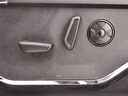 Certified 2025 Ford F350 Platinum w/ FX4 Off-Road Package image 16