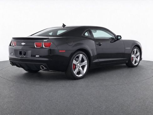 Used 2010 Chevrolet Camaro SS RWD image 22