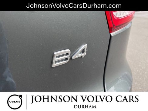 New 2026 Volvo XC40 B4 Core image 6