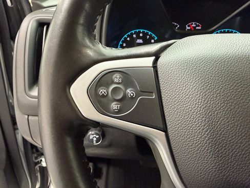 Used 2018 Chevrolet Colorado ZR2 image 21