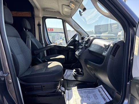 Used 2018 RAM ProMaster 3500 FWD image 18