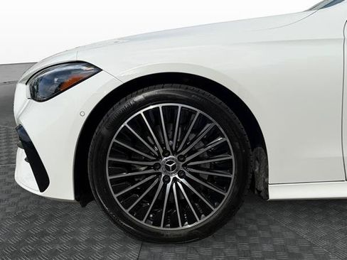 Used 2024 Mercedes-Benz CLE 300 4MATIC Cabriolet image 9