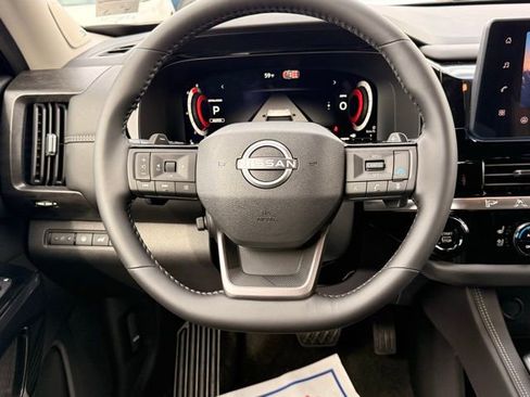 New 2026 Nissan Pathfinder Platinum w/ Cargo Package image 24