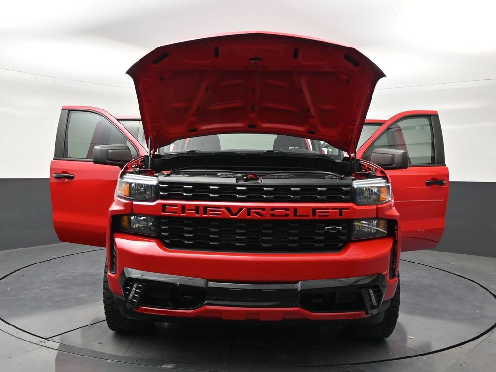 Used 2021 Chevrolet Silverado 1500 Custom w/ LPO, Blackout Package RWD image 33