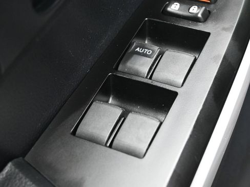 Used 2019 Toyota Tundra SR5 image 13