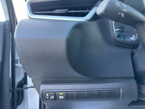 Certified 2024 Toyota Corolla SE image 19