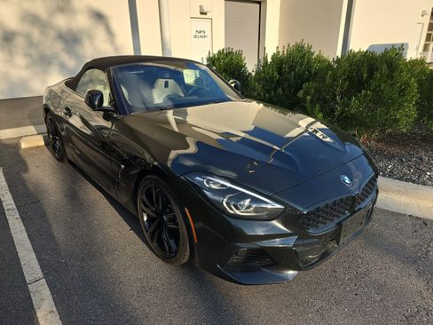 Used 2020 BMW Z4 sDrive30i w/ Premium Package RWD image 1