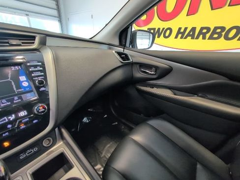 Used 2024 Nissan Murano SV AWD/4WD image 26