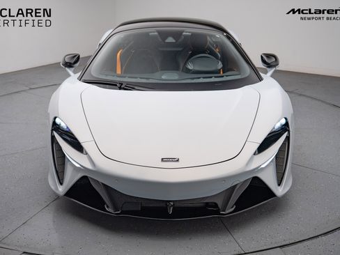 Used 2023 McLaren Artura Base image 10