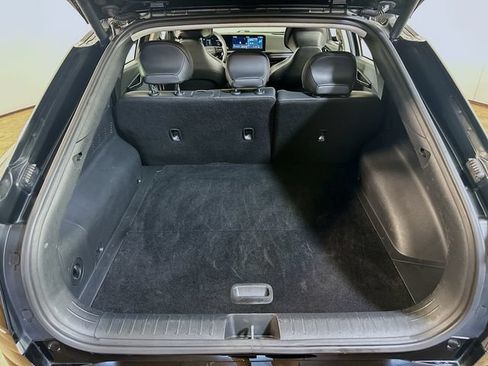 Used 2025 Kia EV6 Wind AWD/4WD image 9