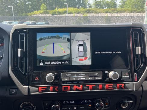 New 2026 Nissan Frontier PRO-4X w/ Pro-4x Convenience Package AWD/4WD image 24