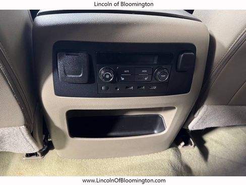 Used 2017 Chevrolet Suburban Premier AWD/4WD image 14