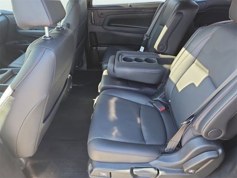 Certified 2024 Honda Odyssey Sport image 34