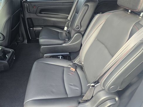 Used 2025 Honda Odyssey Sport-L image 14