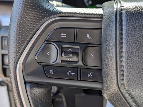 Used 2025 Toyota 4Runner TRD Off-Road Premium AWD/4WD image 22