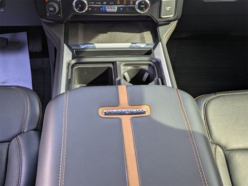Used 2024 Ford F250 Platinum image 20