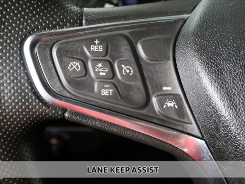 Used 2021 Chevrolet Equinox LS w/ LS Convenience Package image 3