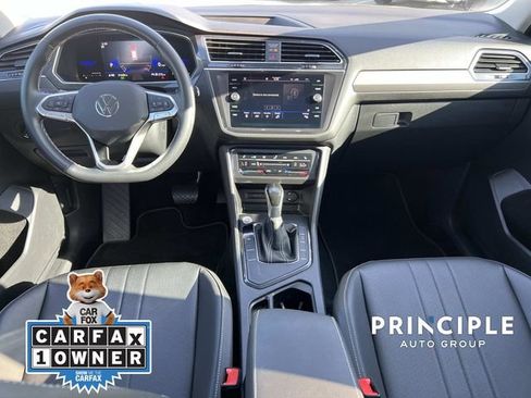Certified 2023 Volkswagen Tiguan SE w/ Panoramic Sunroof Package image 31