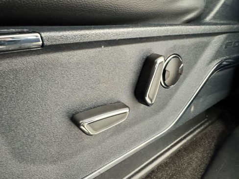 Used 2021 Ford F150 Lariat w/ Equipment Group 502A High AWD/4WD image 13