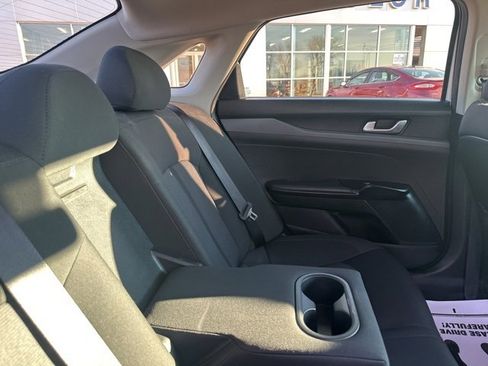 Used 2023 Kia K5 LXS image 4