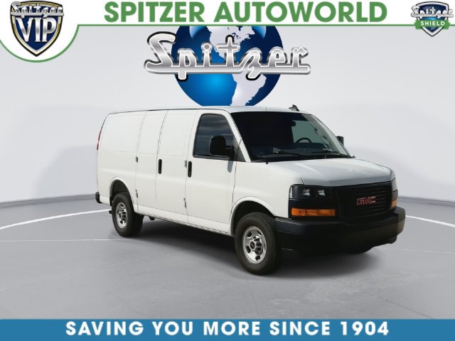 Used 2025 GMC Savana 2500 w/ Driver Convenience Package RWD image 5