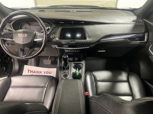 Used 2023 Cadillac XT4 Luxury w/ Driver Awareness Package image 13
