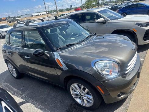 Used 2014 MINI Cooper Countryman FWD image 2