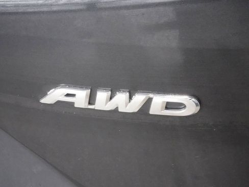 Used 2017 Honda CR-V EX-L image 9