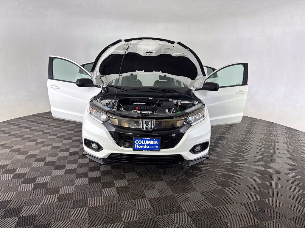 Used 2021 Honda HR-V Sport image 12
