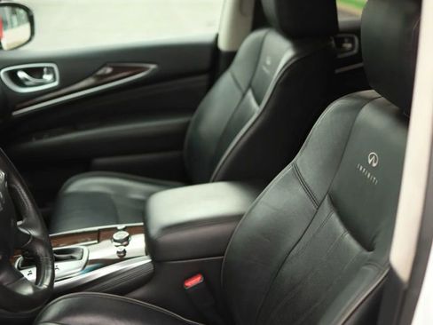 Used 2014 INFINITI QX60 AWD w/ Deluxe Touring Package image 34