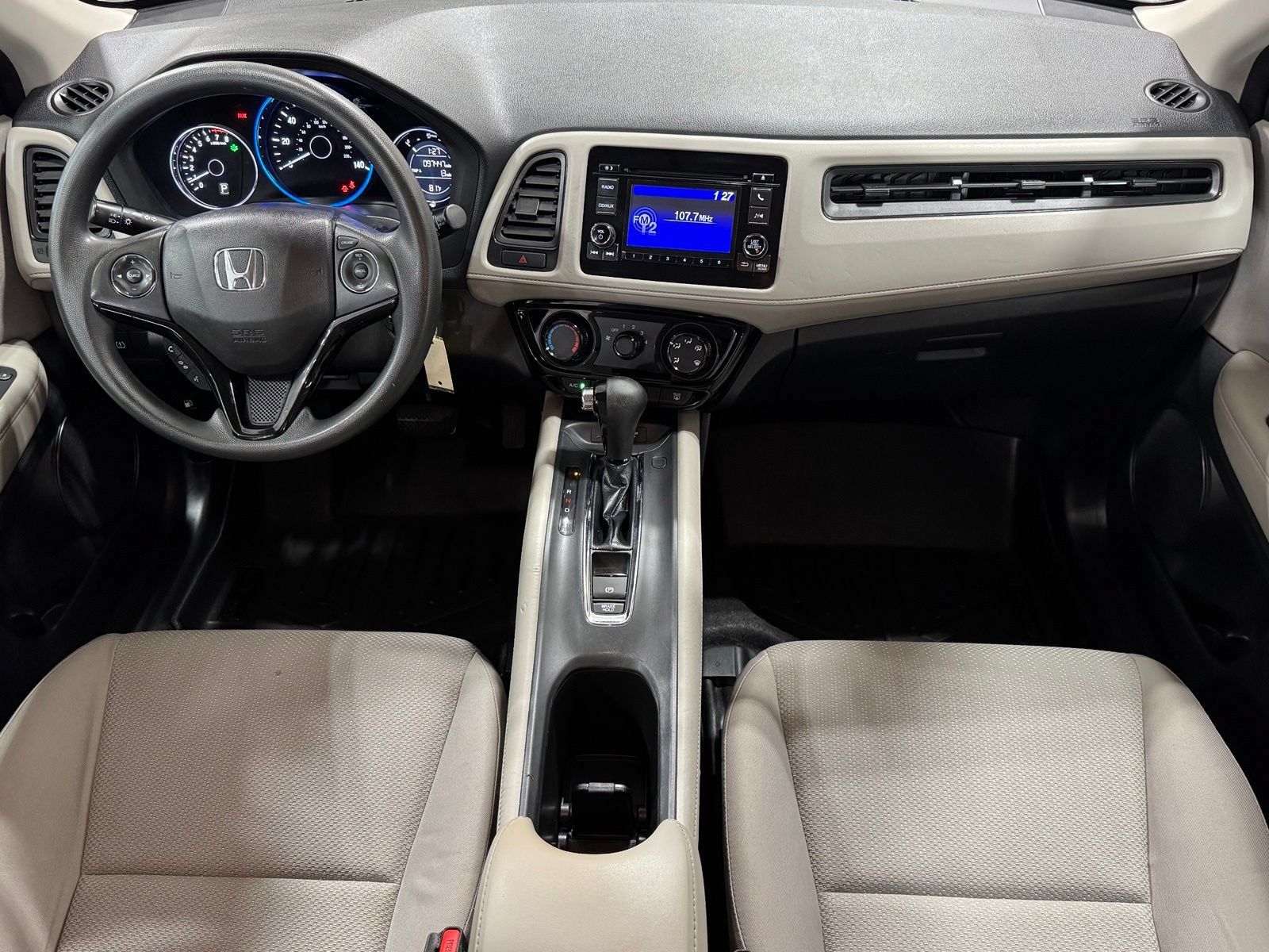 Used 2018 Honda HR-V LX image 2