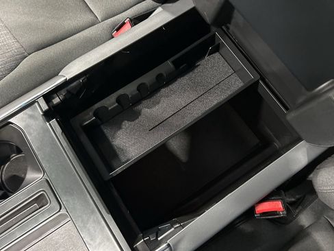 Certified 2021 Ford F150 XLT w/ Equipment Group 302A High image 30