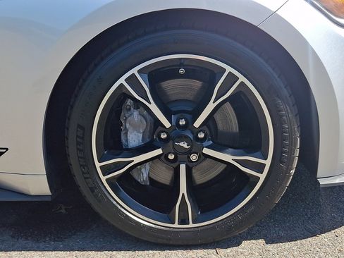 Used 2016 Ford Mustang GT Premium w/ Enhanced Security Package RWD image 9