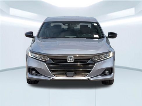 Used 2022 Honda Accord Sport image 11