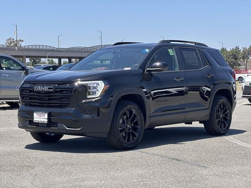 New 2026 GMC Terrain Elevation w/ Black Edition FWD image 5