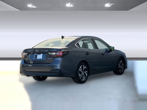 Used 2022 Subaru Legacy Premium AWD/4WD image 9