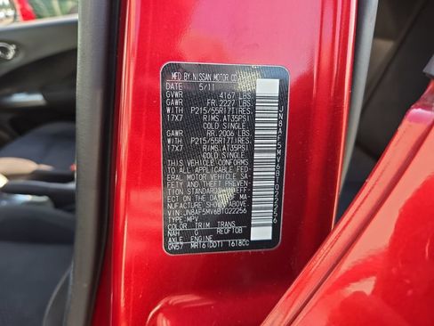 Used 2011 Nissan Juke SV AWD/4WD image 29
