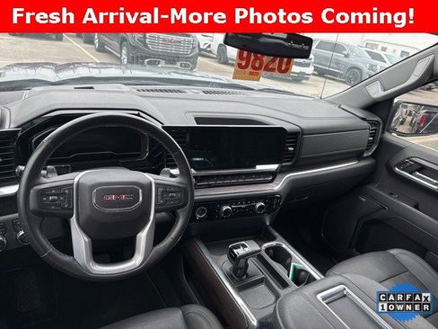 Used 2022 GMC Sierra 1500 SLT w/ SLT Convenience Package image 17