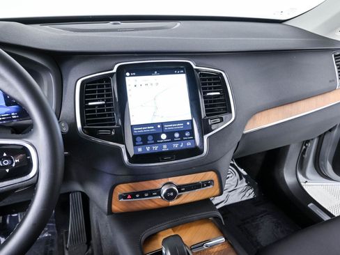 Certified 2024 Volvo XC90 T8 Plus w/ Protection Package Premier AWD/4WD image 13
