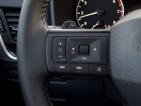 New 2026 Nissan Rogue SV AWD/4WD image 18