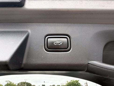Certified 2024 Hyundai Tucson SEL AWD/4WD image 9