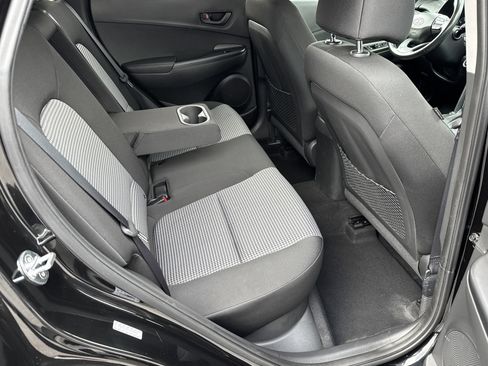 Used 2019 Hyundai Kona SEL image 21