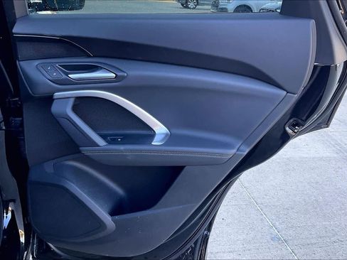 Certified 2025 Audi Q5 Premium w/ Convenience Package image 21