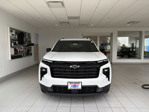New 2026 Chevrolet Traverse LT w/ Midnight/Sport Edition AWD/4WD image 7