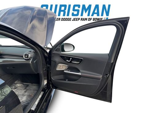 Used 2025 Mercedes-Benz C 43 AMG 4MATIC Sedan image 20