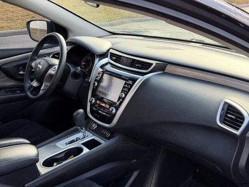 Used 2018 Nissan Murano S image 19