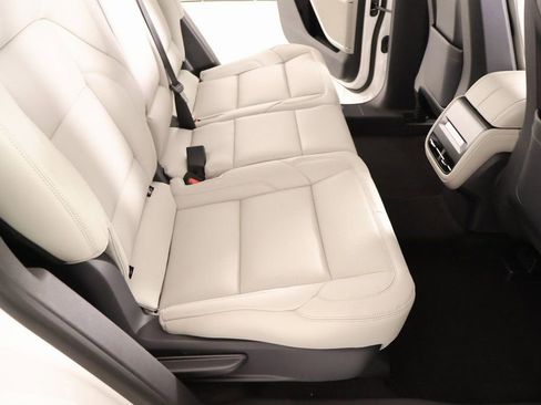 New 2026 Lincoln Nautilus Premier w/ Jet Appearance Package AWD/4WD image 15
