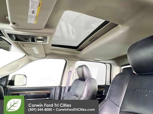 Used 2014 RAM 3500 Laramie w/ Black Appearance Group image 23