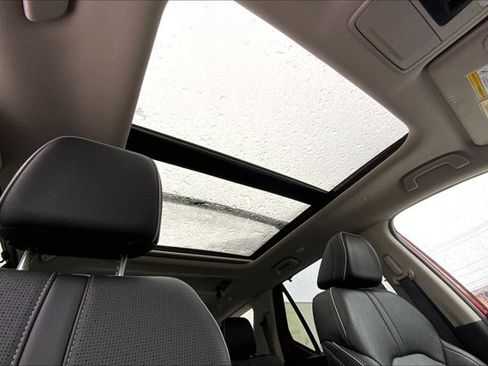 Used 2023 Honda Pilot Elite image 21