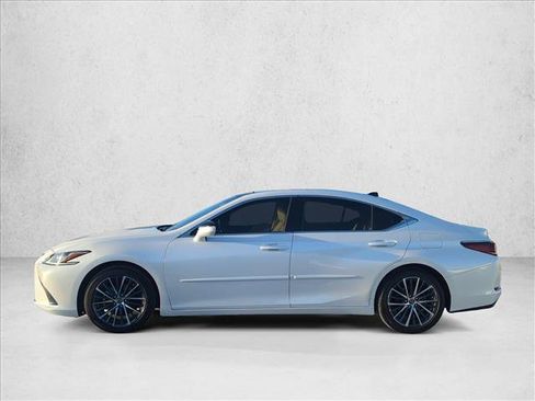 Used 2022 Lexus ES 350 w/ Premium Package FWD image 4